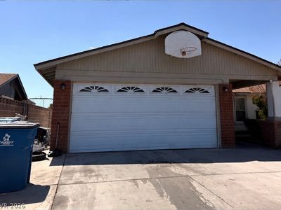 1819 Shagbark Ln