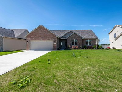 792 E Sweet Briar Ln