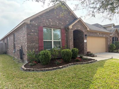 407 Iris Rose Ct