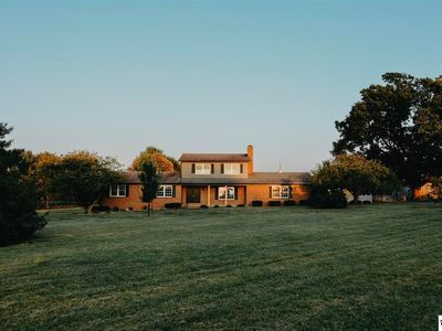 1047 Fisher Ln