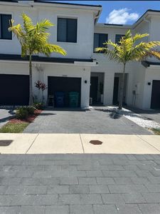 10906 SW 232nd Ter