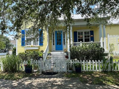 628 Woodland Forest Ct