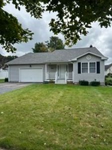 Property at 60 Potter Farm Rd, Auburn, MA