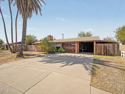 1032 W 6TH Place