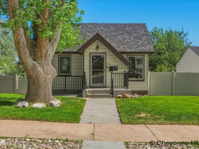 813 W 2nd Ave