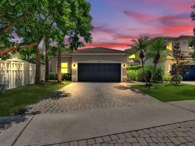 3932 NW 62nd Court