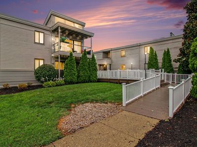 101 Winding Way Unit J