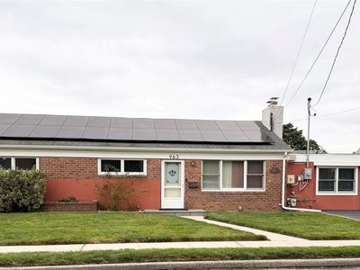 963 Hastings Street