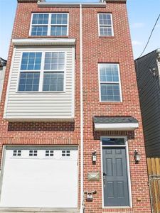 44 Uxor Way