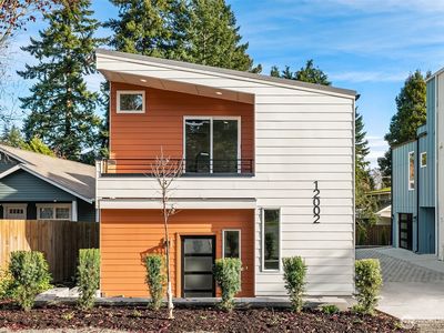 12002 20th Street NE #3