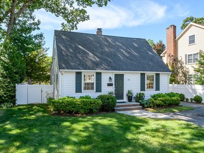 58 Manor Ave