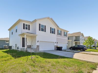 289 NW Charlestown Ln