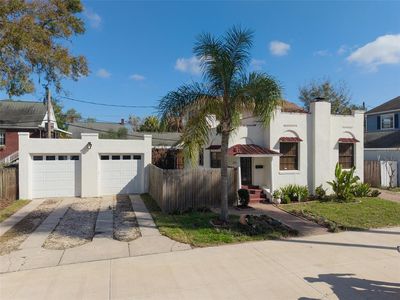 225 Hibiscus Ct