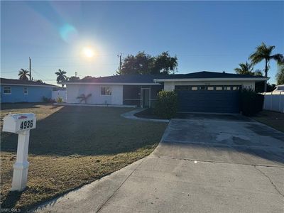 4936 Nassau CT
