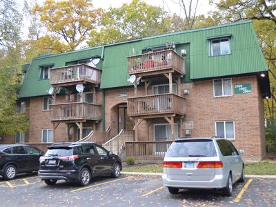2004 Tall Oaks Dr APT 1A