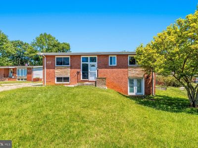 902 Bittersweet Rd