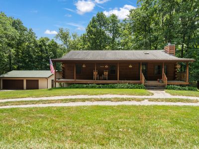 8086 Jonathans Ct