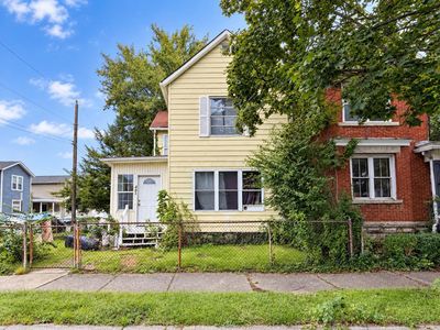 462 Reinhard Ave