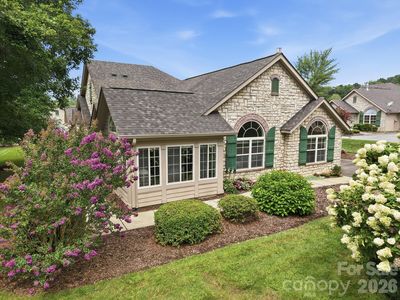 100 Mountain Meadow Cir