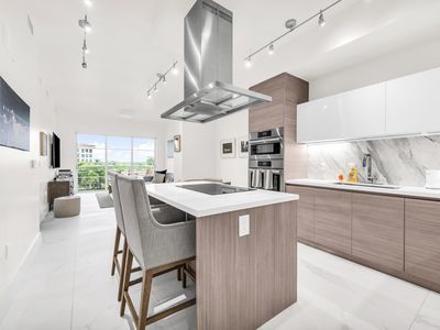 155 E Boca Raton Road #524