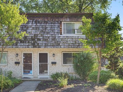 73 Bridge St APT 17