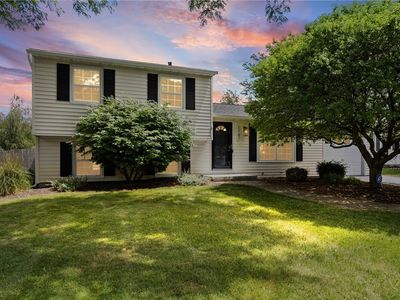 1747 Elmwood Cir