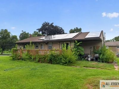 317 Gillette Ave