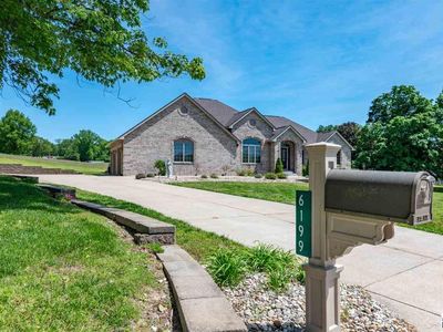 6199 Planett Rd