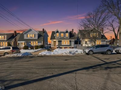 251 Nesbit Ter