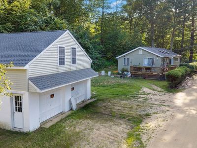 2 Roberts Park Rd