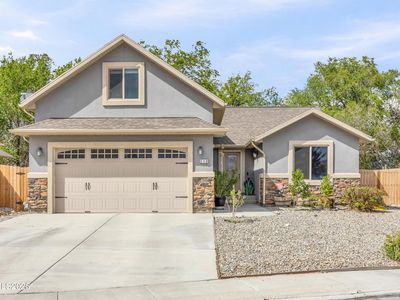 210 Heather Ln