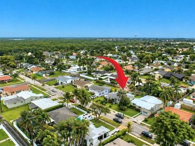 Property at 326 SE 3rd Ter, Dania, FL