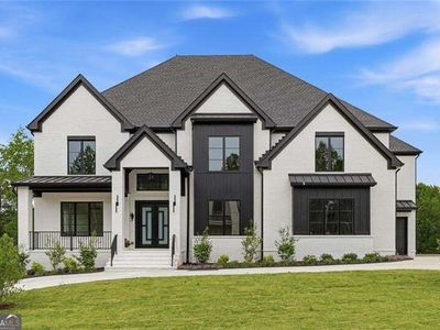 3640 Sky Ln