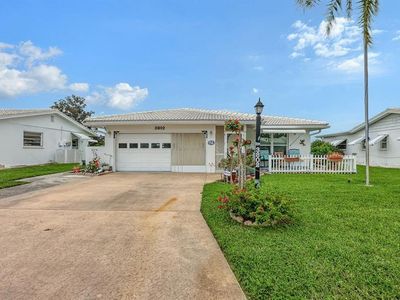 3802 CHINABERRY ROAD