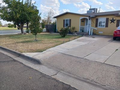 3501 Gaston Dr
