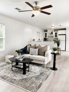 1299 Roosevelt Ave