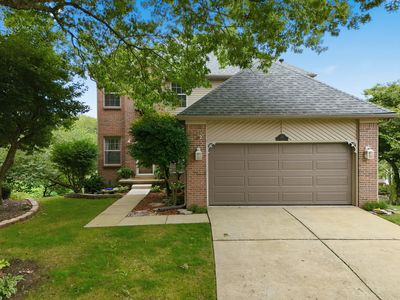 213 Twin Shores Ct