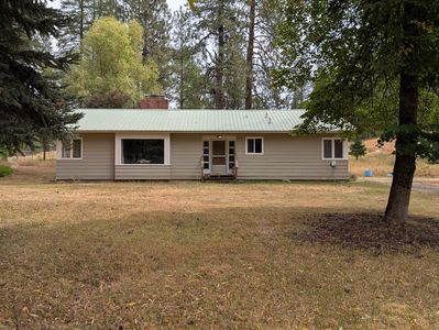 4439 Whittier Rd