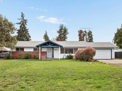 2567 Marcola Rd