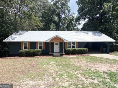 304 Pinewood Dr
