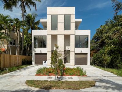 1639 E East Broward