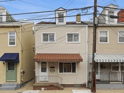 135 S 16th St