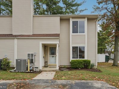 220 Deer Park Ct