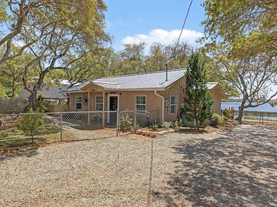 756 Alligator Dr