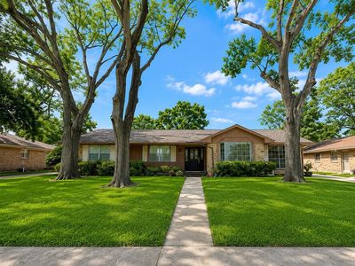 426 Shadow Creek Dr