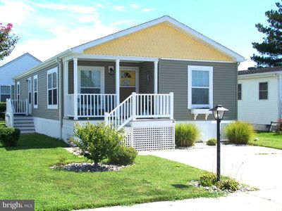 138 Clam Shell Rd