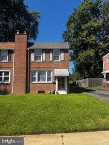 217 Emerald Ln