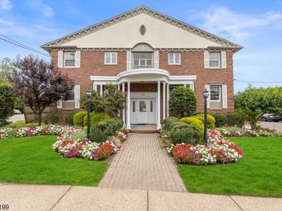 206 Main St #23