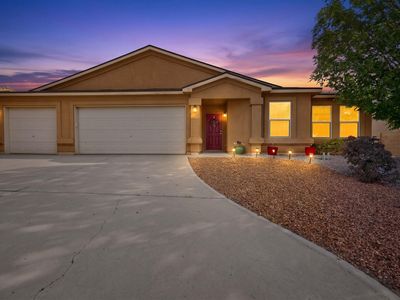 6125 Chaco Canyon Dr NE