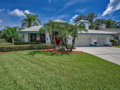 110 Woodcreek Dr S